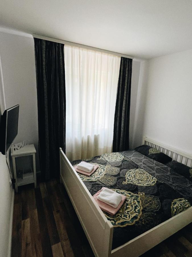 Ferienwohnung Apartament Marco Baia Mare Exterior foto